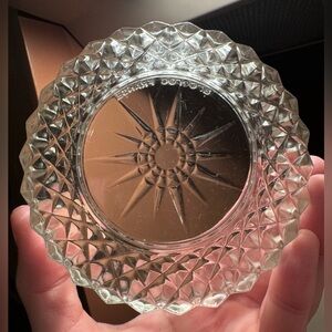 Arcoroc France Diamant Starburst Bowl✨